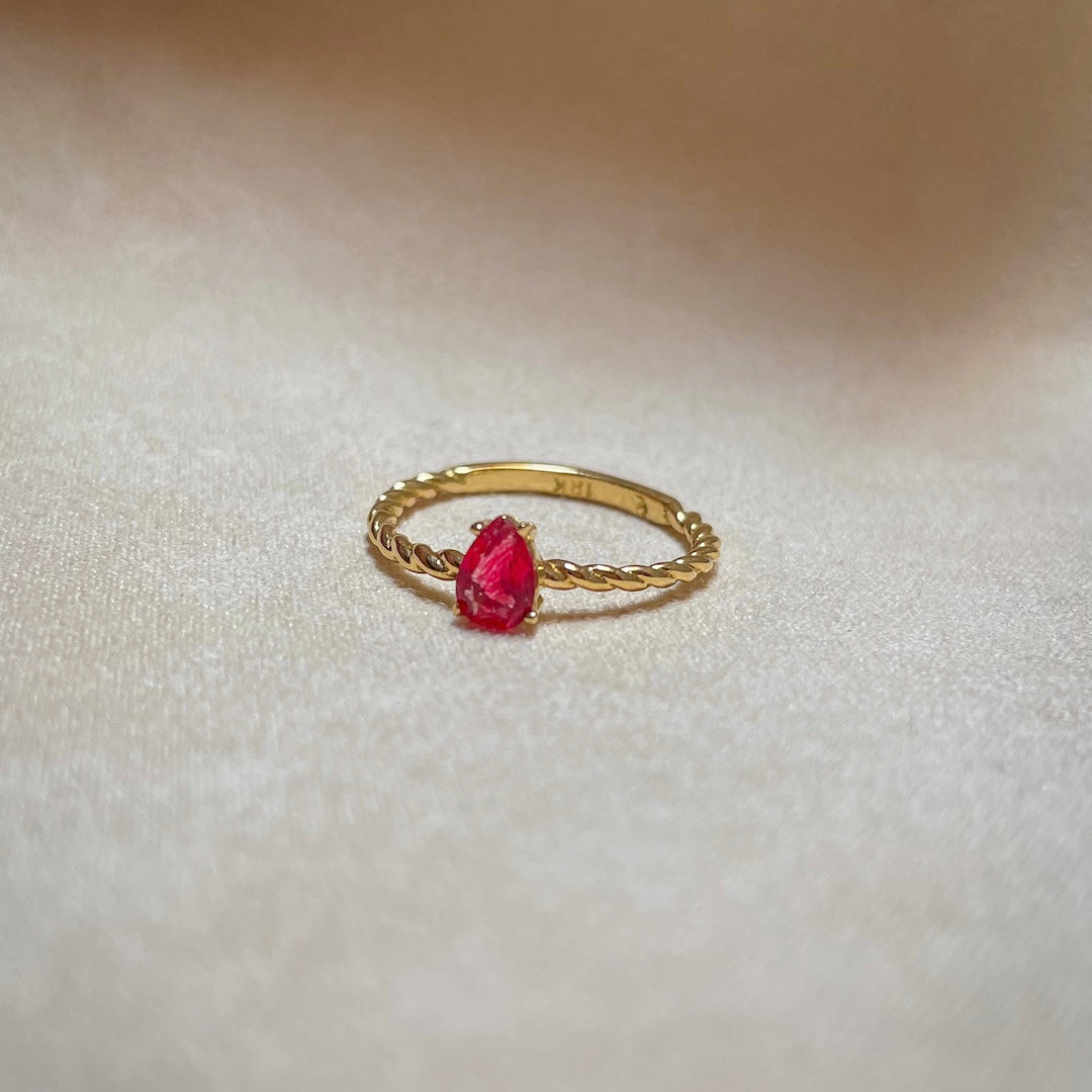 ANILLO GOTA CUARZO ROJO