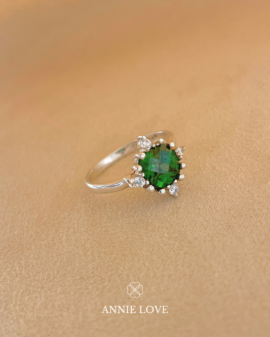 ANILLO PLATA ESMERALDA