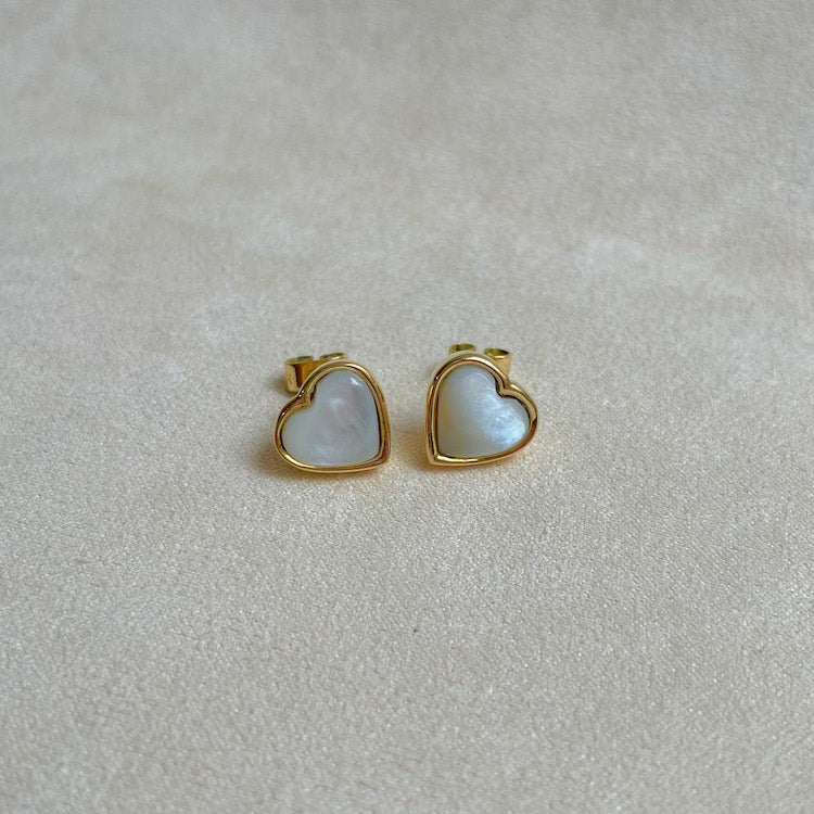 Arete Corazón Oro  Nácar